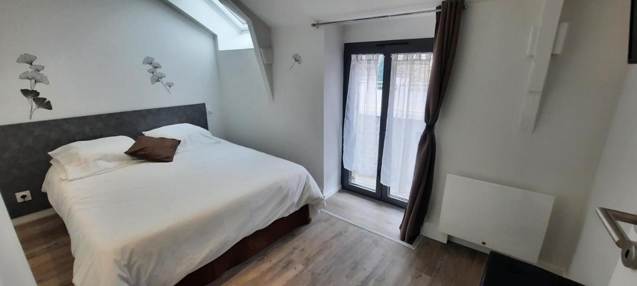 Les Appartements De La B Saint-Benoît-des-Ondes Exterior foto